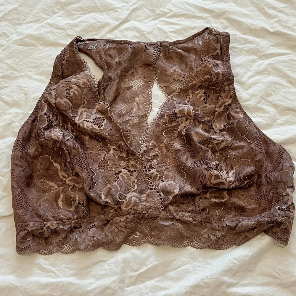Soma Embraceable Lace Back Bralette (Size M)